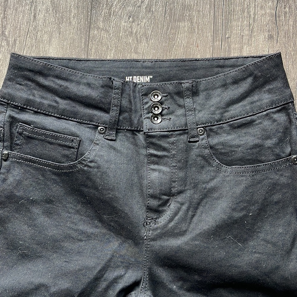 Hi-Rise Super Skinny High Rise Black Jeans - Size 7